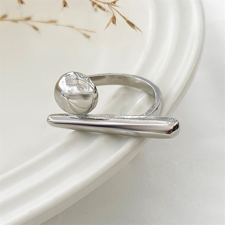 DOT SHAPE RING