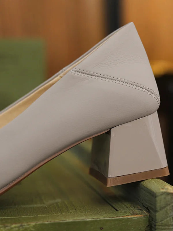 ELEGANT SQUARE MID HEELS